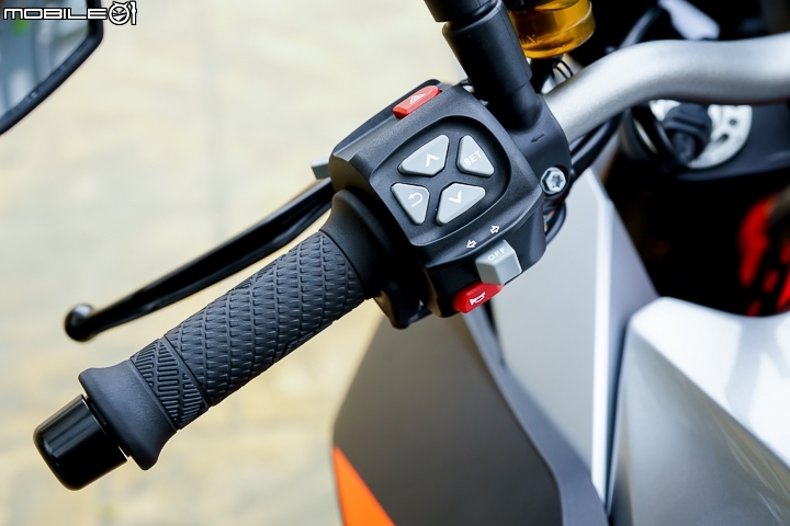 猛獸也能很紳士 KTM 1290 SuperDuke GT 試駕