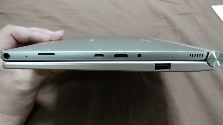[開箱] 六千元的雙系統二合一筆電平板 台電Tbook10S