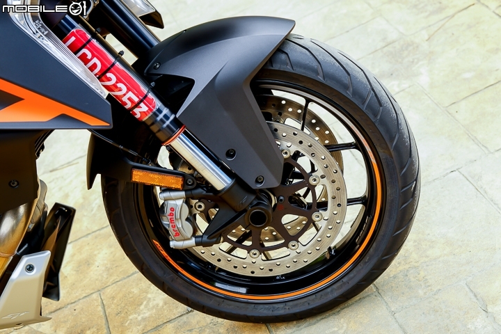 猛獸也能很紳士 KTM 1290 SuperDuke GT 試駕