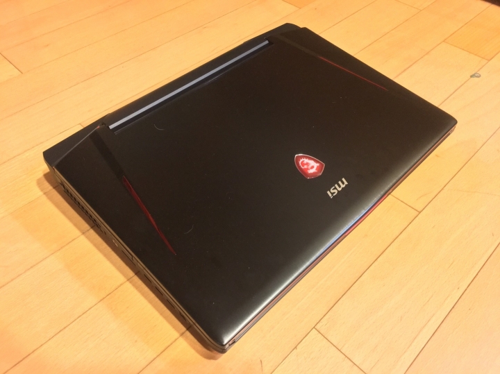 [開箱]  MSI GT83VR 7RF Titan SLI 效能怪獸 (附上黑色沙漠等實際遊戲測試影片)