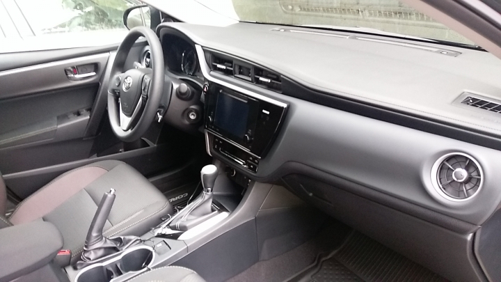 美國買車經驗分享 - 2017 Toyota Corolla LE