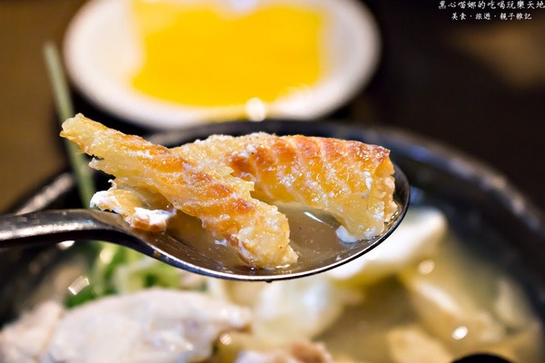 (邀稿)高雄前鎮︱玉豆腐韓國豆腐煲專門店(高雄夢時代店)
