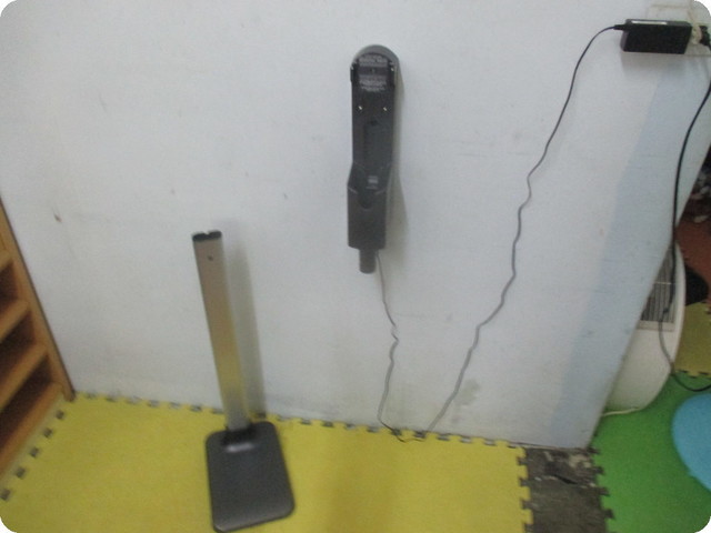 (開箱) {獨占鰲頭}多功能吸頭組{強猛勇又耐超}【"LG CordZero A9無線吸塵器"】(時尚紅)~深深讓我愛不釋手。