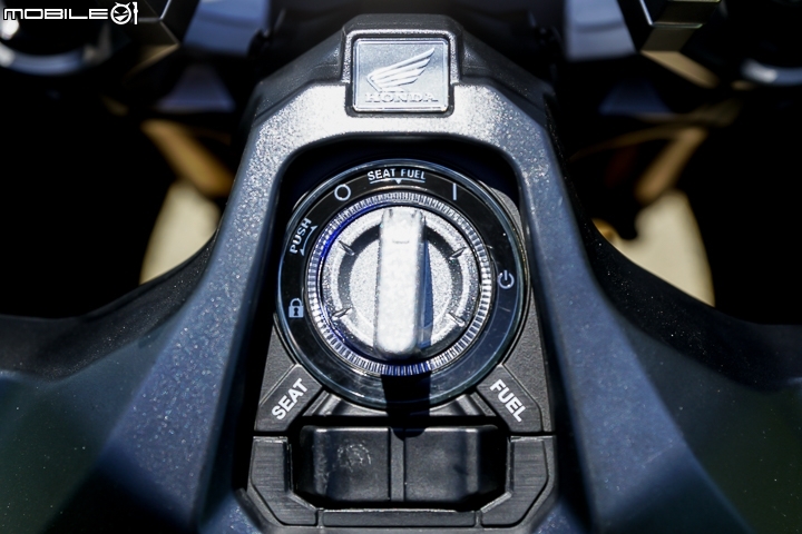 真跨界真本事 2017 HONDA X-ADV 試駕