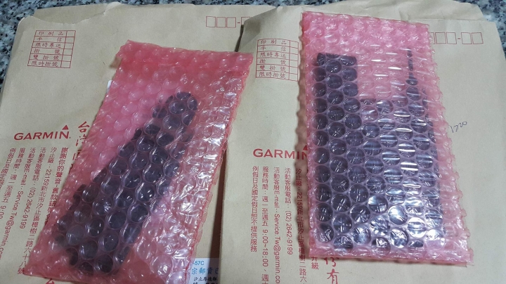 GARMIN真是太佛心了，過保竟可送一條錶帶( Forerunner220.620.920XT、vívoactive、fēnix3非心率版)，有人也賺到了嗎？