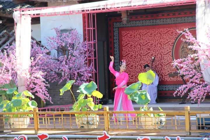 今 夏 江 南 夢 幻 煙 雨 五 日 遊