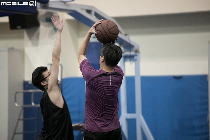 9/5 19:00 下班一起來打球！小惡魔徵球友 一起到內湖室內球場鬥牛！