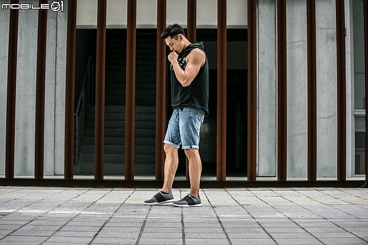 〔開箱實測〕專業時尚兩者兼具‧輕量跑鞋 Under Armour Threadborne Slingwrap