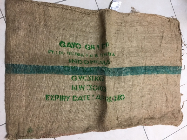 提供免費咖啡麻布袋(需自行負擔運費)