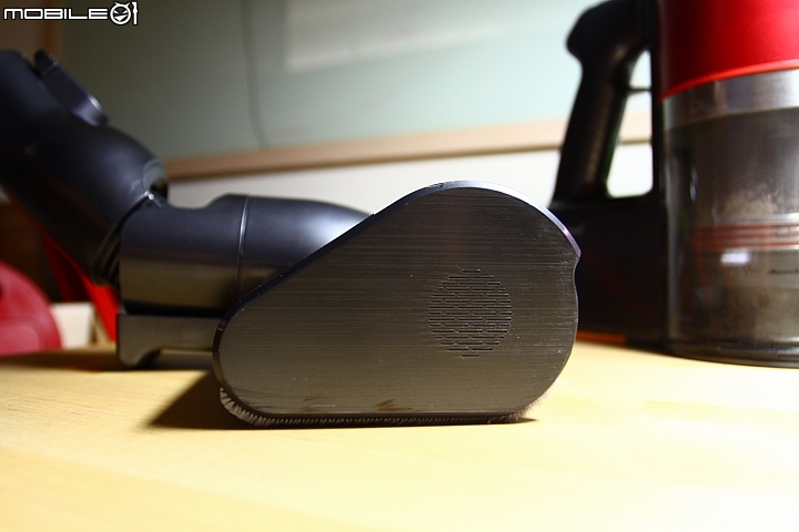 LG CordZero A9 顛覆我習慣使用的無線吸塵器感受