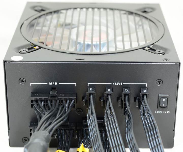 Antec EDGE 650全模組化電源供應器簡介及測試