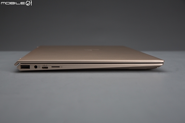 HP Envy 13-ad050TX 輕薄、獨顯、長效續航力