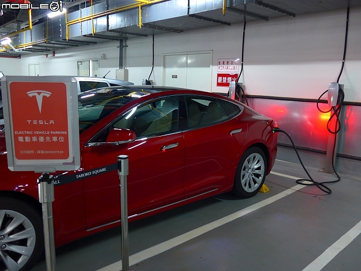 Tesla Model S 90D 深度駕駛 Drive to Believe 體驗分享 大家如果喜歡請多分享及按讚支持喔