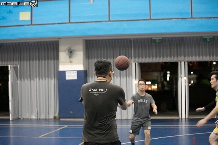 9/5 19:00 下班一起來打球！小惡魔徵球友 一起到內湖室內球場鬥牛！