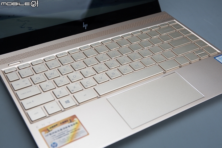 HP Envy 13-ad050TX 輕薄、獨顯、長效續航力