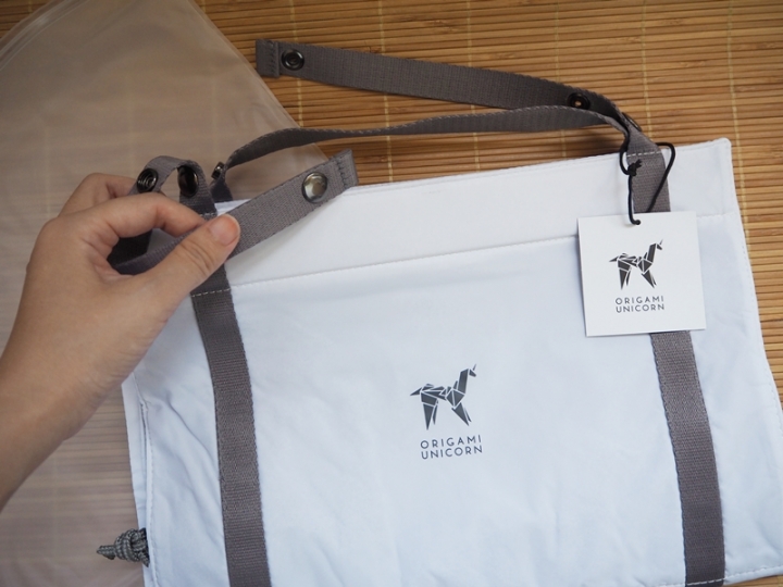 有沒有人用過這個來自美國的ORIGAMI UNICORN TUO捲式旅行收納包?