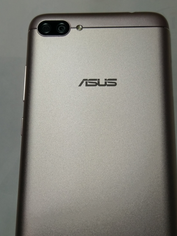 ASUS 4 MAX (ZC554KL)金色簡易開箱