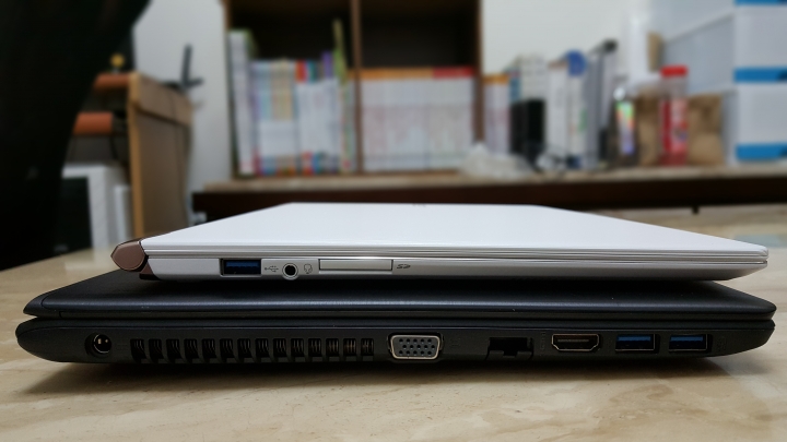 ACER TravelMate TMP249 & SWIFT 5 開箱