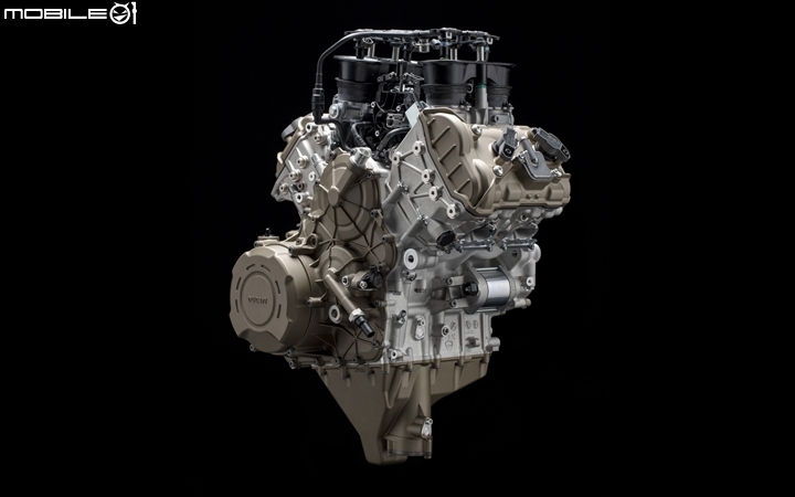[快訊]聲浪新紀元！DUCATI 市售化 V4 引擎 DESMOSEDICI STRADALE 正式登場，新車款 Panigale V4 箭在弦上！
