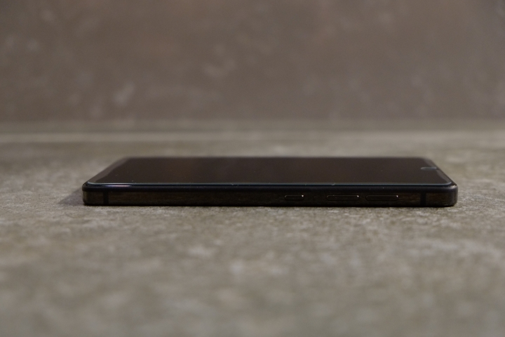 [開箱] Essential Phone PH-1