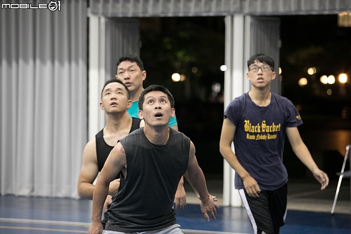 9/5 19:00 下班一起來打球！小惡魔徵球友 一起到內湖室內球場鬥牛！