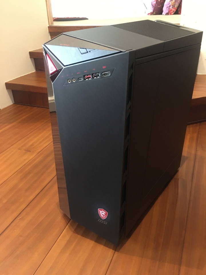 [開箱]MSI INFINITE A 炫光桌機