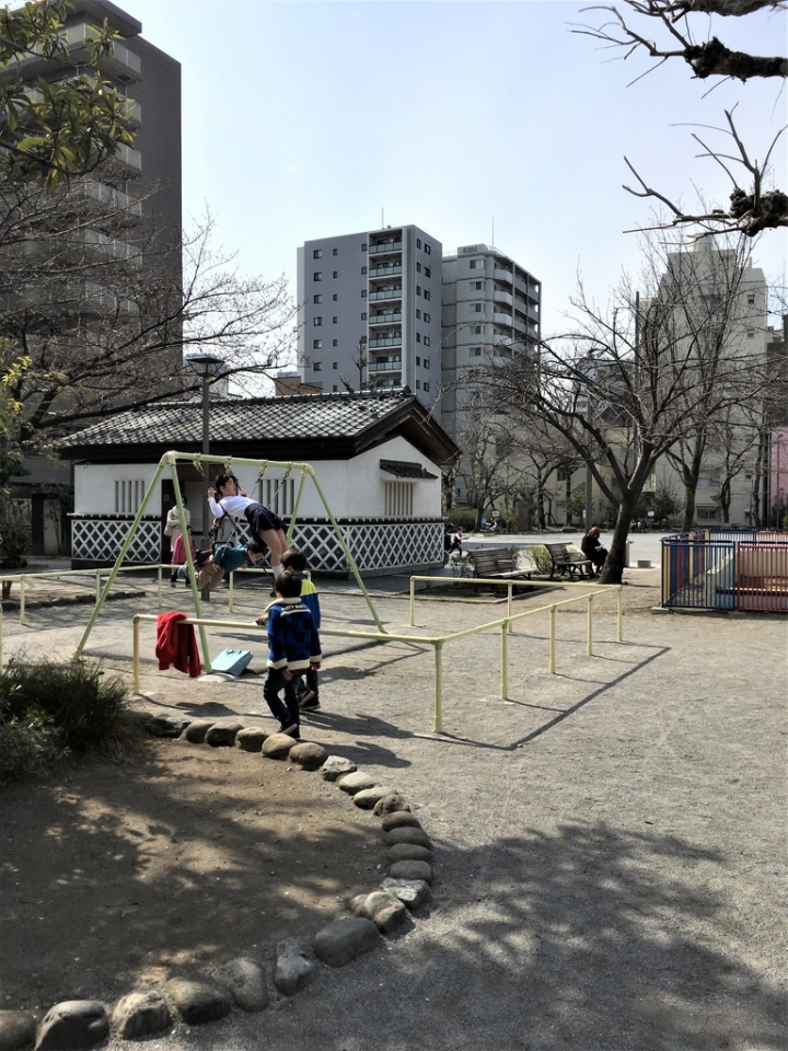 <日本>2017全家人的日本行DAY6~(PARTIV)深川不動堂及解憂雜貨店