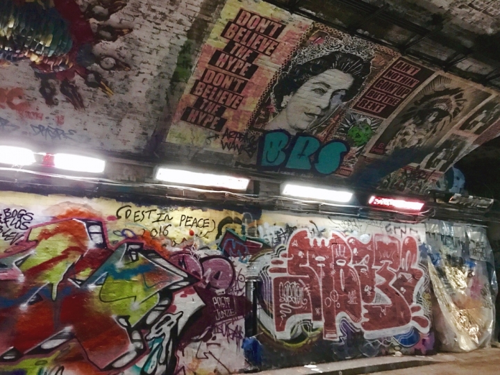 【London.走跳】英國倫敦秘密塗鴉隧道-西敏寺 大笨鐘 倫敦眼之散步地圖