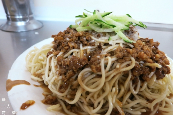 炎夏午餐提案.東區特製涼麵@食在台北.藝人詩攝