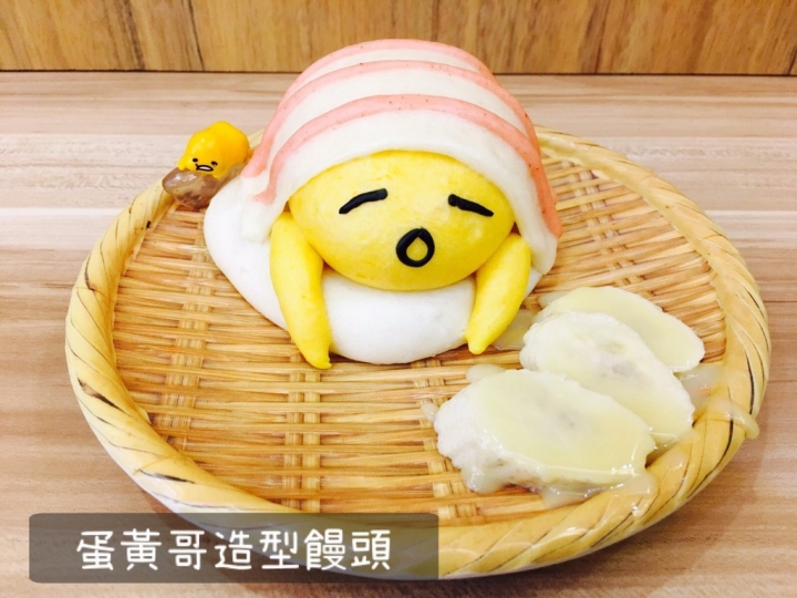 SOLO的玩樂指南【台中一中街】霜府手作-柴犬饅頭與蛋黃哥饅頭