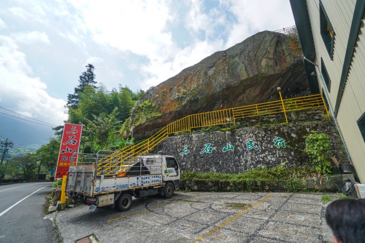 南投民宿 | 溪頭有晴天 鹿谷隱逸秘境 療癒旅人的身心 讓森林成為室內的一部分