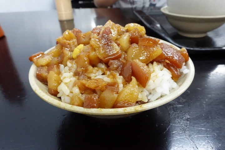 【食記】三重大仁街。今大滷肉飯
