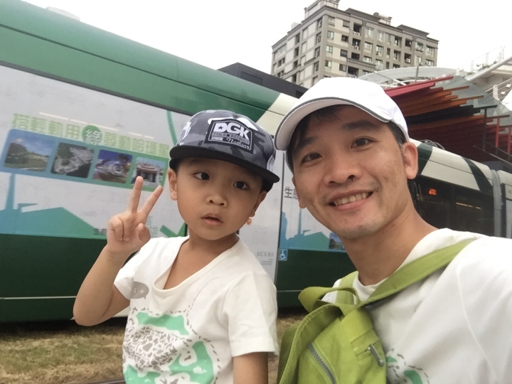 讓5歲孩子陪我完成多年前的鐵路環島計畫<景點美食篇1-1>