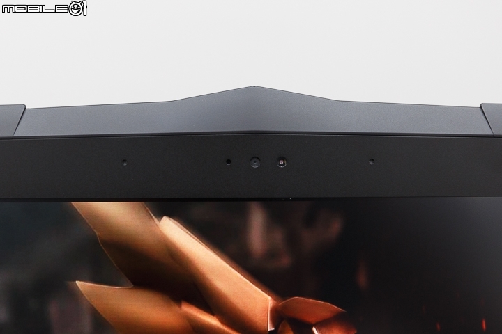 體驗華麗的燈光效果 AORUS X9 電競旗艦機上市