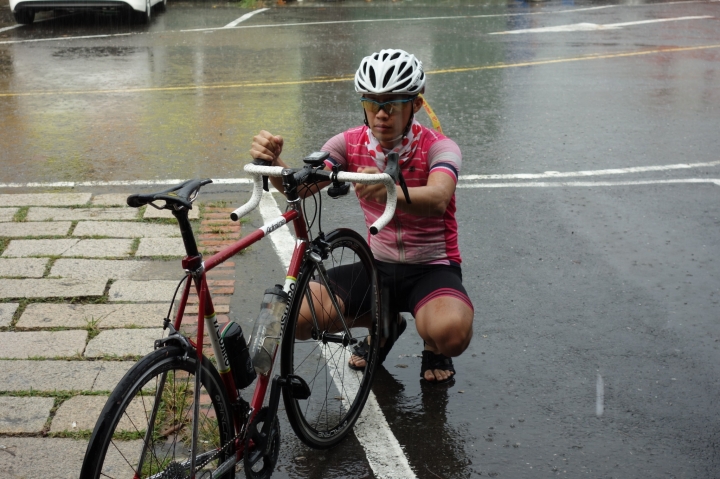 粉嶺族～雨神降臨、大雨下不停的～台中-墾丁300公里