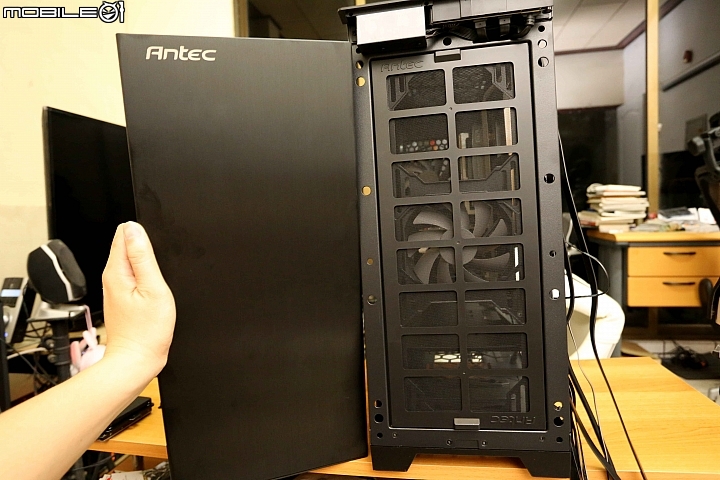 [開箱] ANTEC P110 Luce 開箱安裝心得