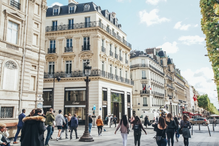 「sony A9」巴黎隨拍 Paris Snap 巴黎的景色 街景 人們 文化 建築..... 慢慢地走，慢慢地品嚐 值得你我走一回 By