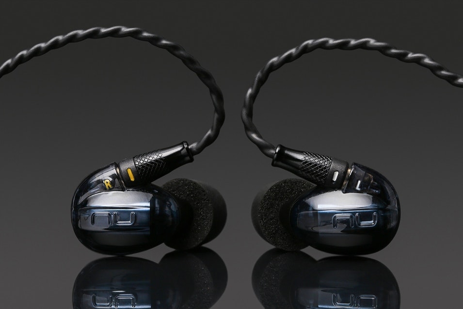 大公雞不專業的 Massdrop x NuForce EDC In-Ear Monitors 開箱
