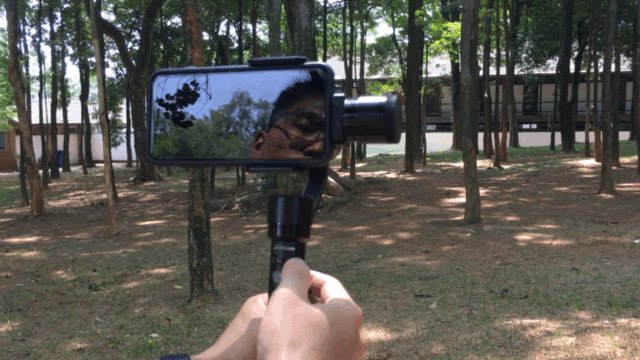【開箱Ｘ深度體驗】SwiftCam M4三軸穩定器－跟”搖晃"說再見!(動圖多!請耐心等待)