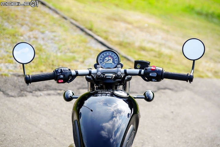 英倫也能美式風 2017 Triumph Bonneville Bobber