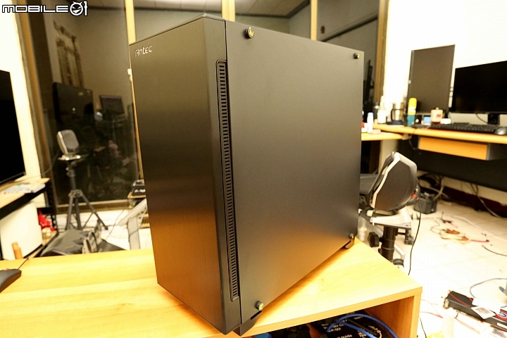 [開箱] ANTEC P110 Luce 開箱安裝心得