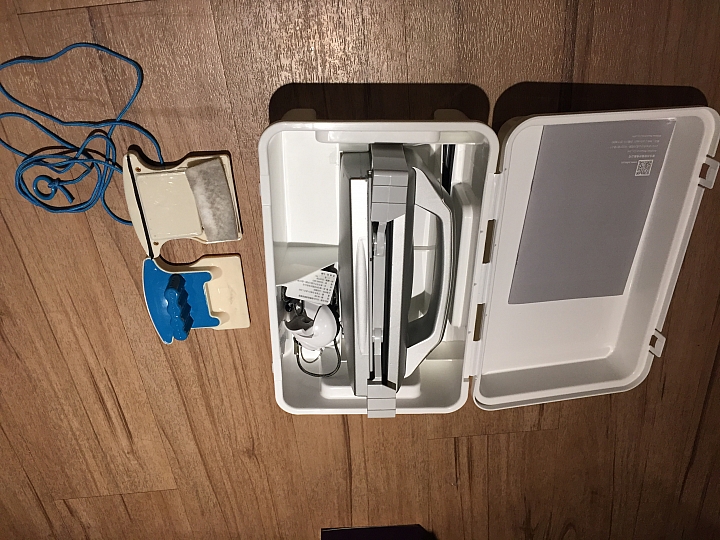 分享 擦窗戶 EDAS M-100 手動玻璃窗濕擦清潔器心得  果然好用