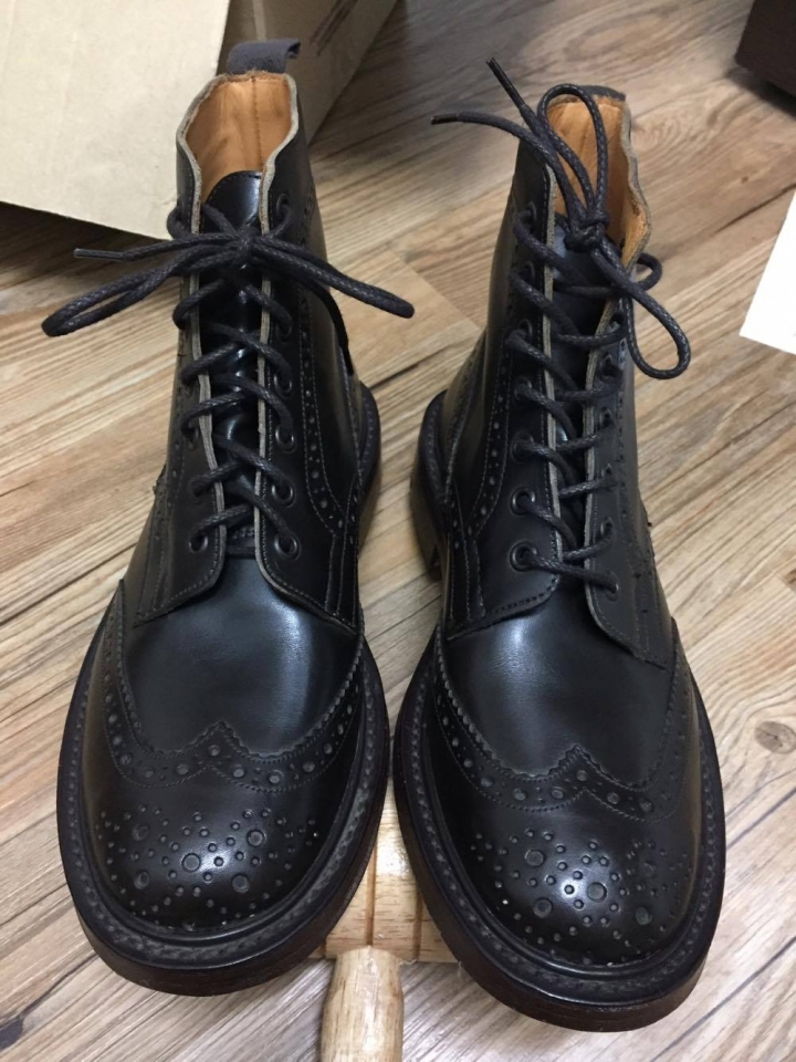 [哪尼開箱] 日本樂天二手 Tricker's stow espresso 驚奇!!!