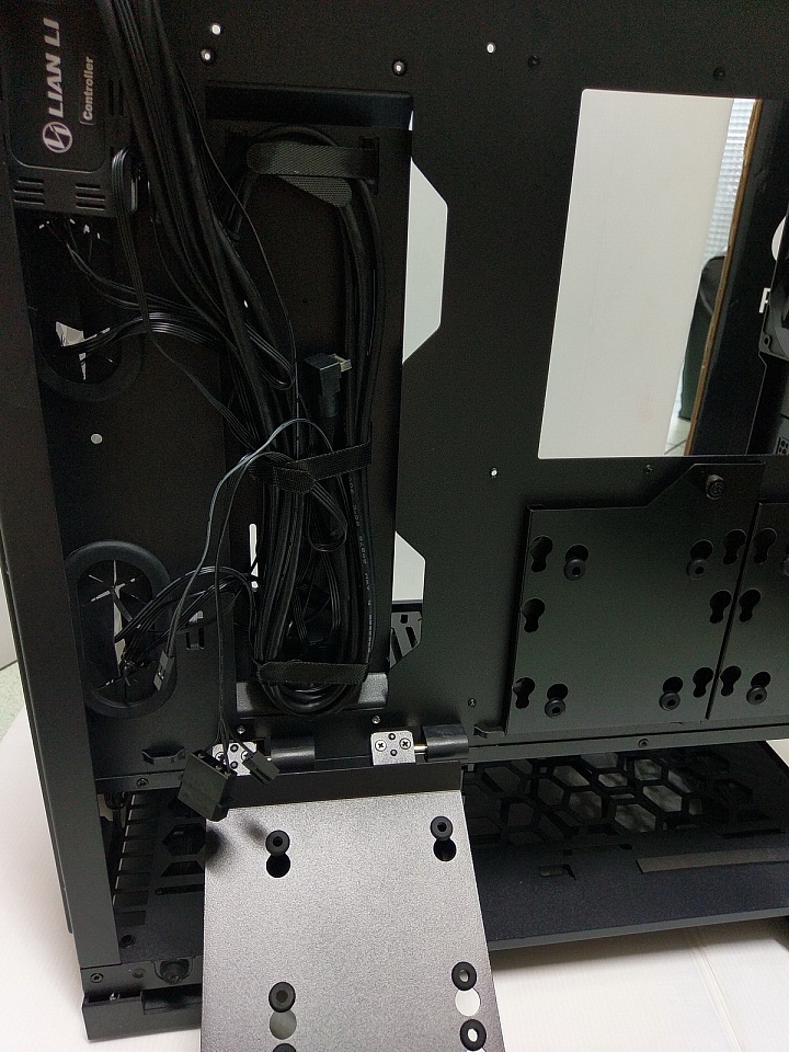 [開箱]全新魅力潮流 聯力Alpha 550簡單開箱