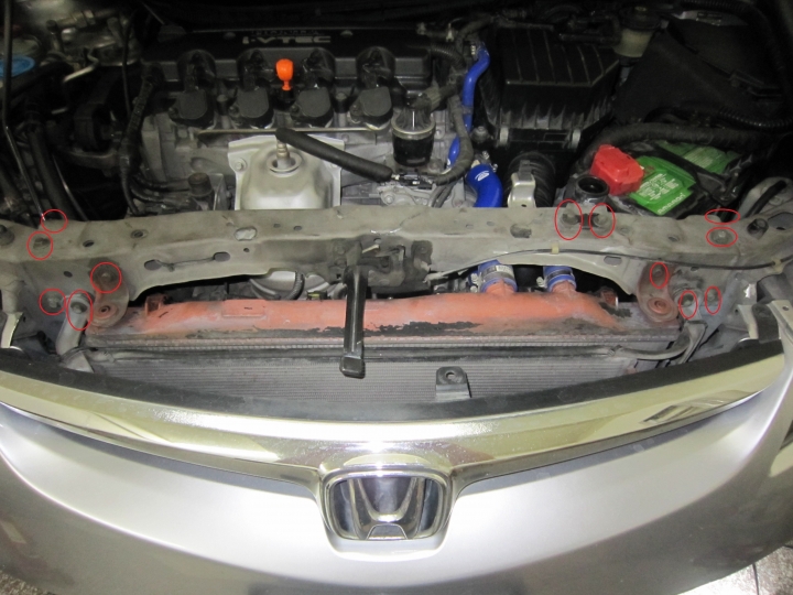 civic8代換水箱其實很簡單,我換給你們看