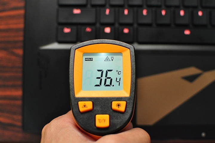 AORUS X9旗艦筆電，打造極輕極薄的高效能遊戲筆電