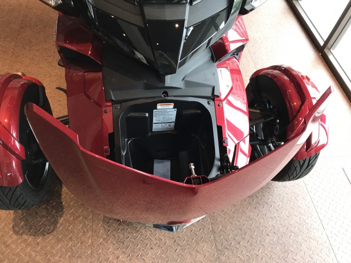 BRP can am SPYDER F3 Limited 小開箱～