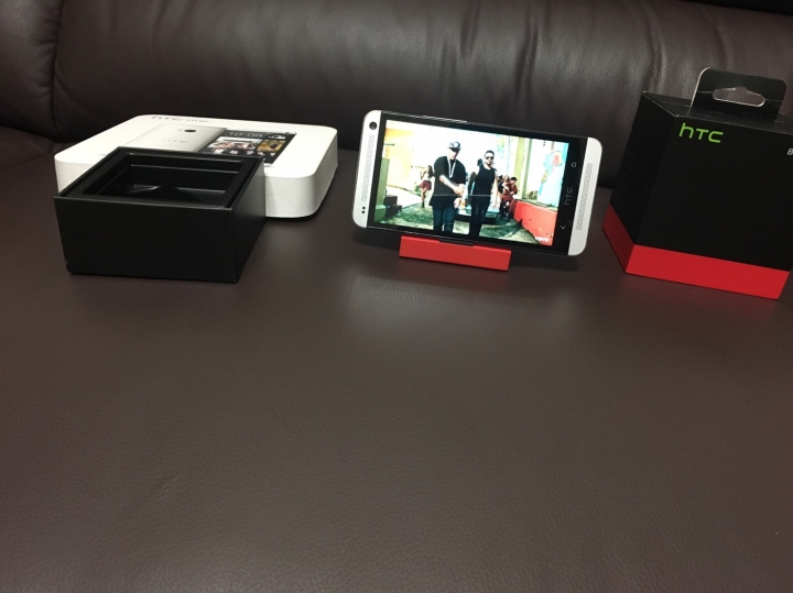 HTC NEW ONE 時代的眼淚