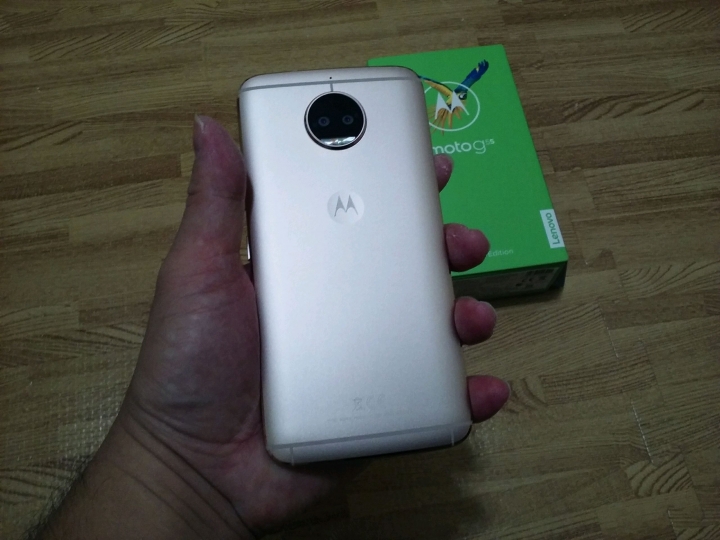 MOTO G5S Plus XT1805開箱2/7更新