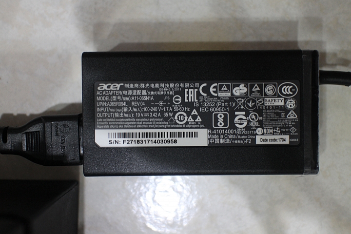 【小宅開箱】【閒聊】acer SF315-51G-512G 讓各位久等了 四核輕薄筆電 15.6吋推薦文書筆電